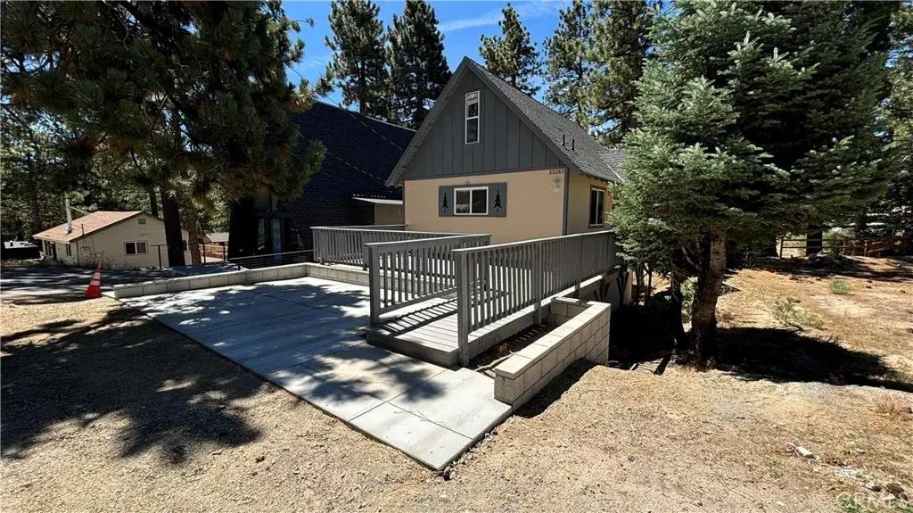 33283 Holcomb Creek, Green Valley Lake