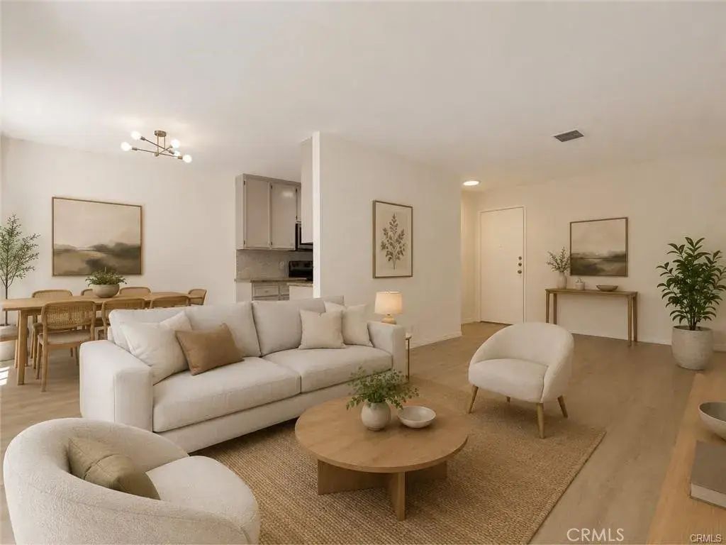 7300 Franklin Avenue 354, Los Angeles