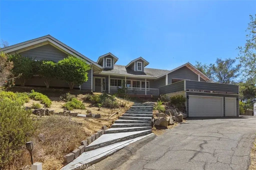 1619 Ranchwood Lane, Fallbrook