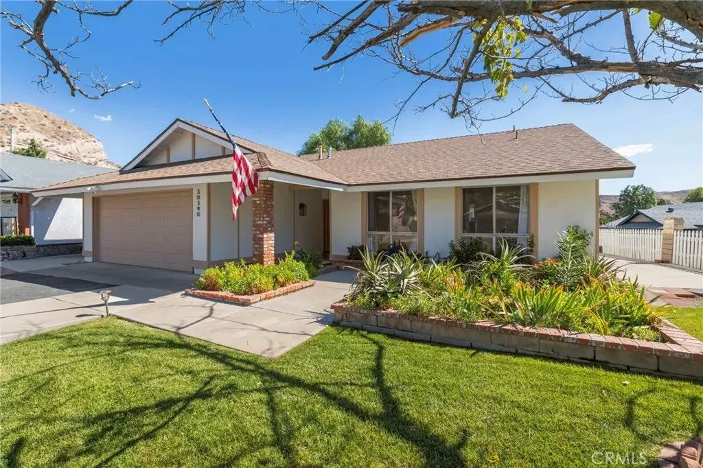 30390 Honeysuckle Hill Drive, Canyon Country