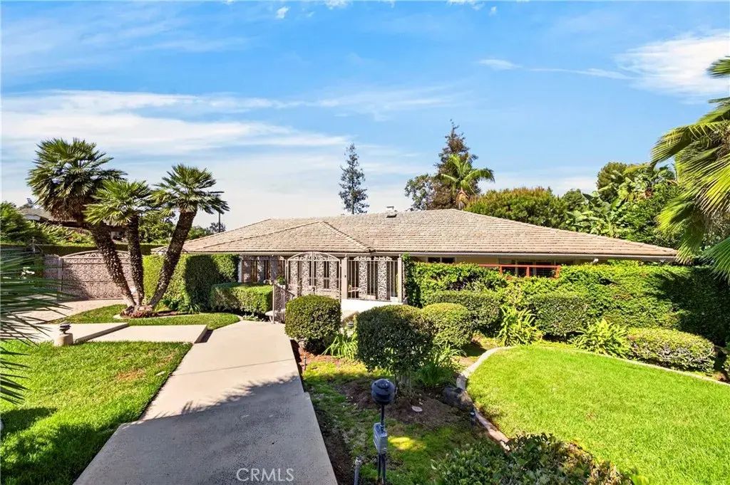 619 Lakeside, Fullerton