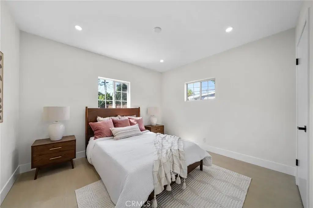 7513 Topeka, Reseda