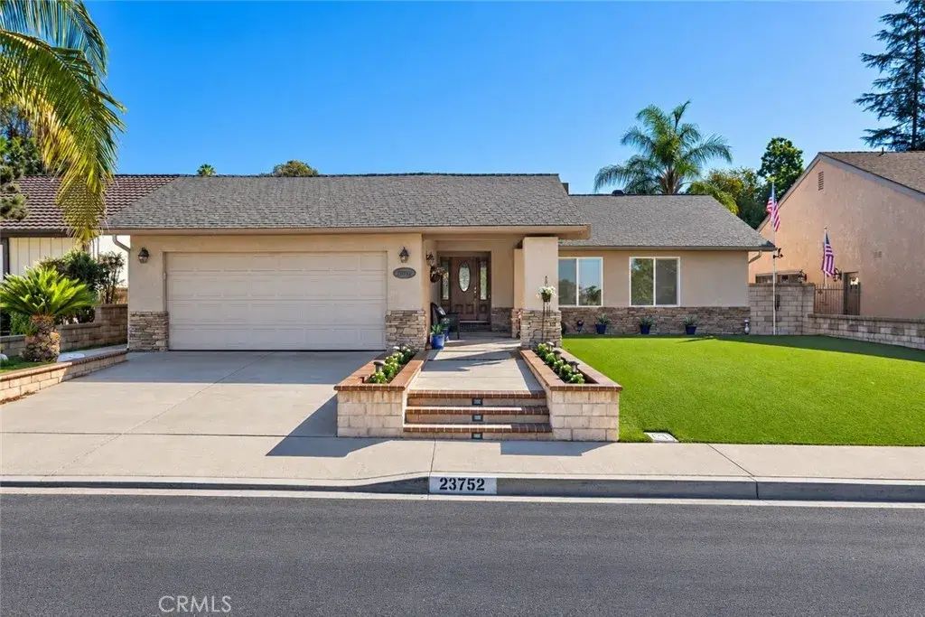 23752 Via Navarra, Mission Viejo