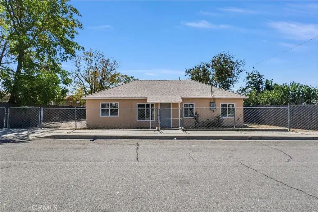 26581 14th Street, Highland