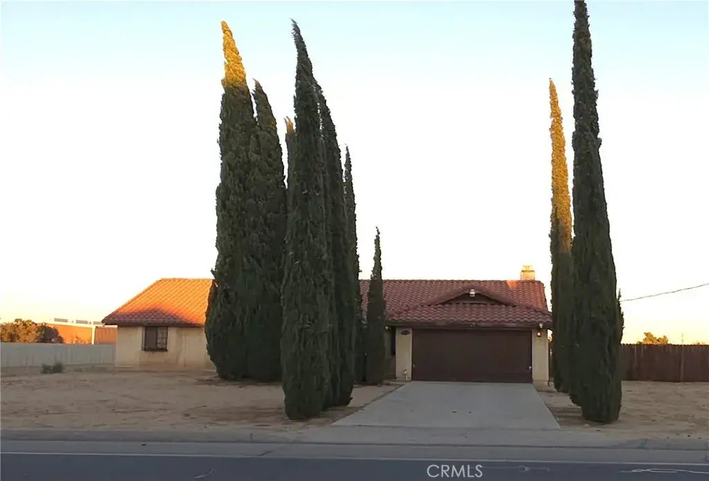 11845 Cottonwood, Hesperia