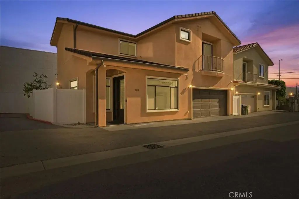 7608 Ani Way, North Hollywood