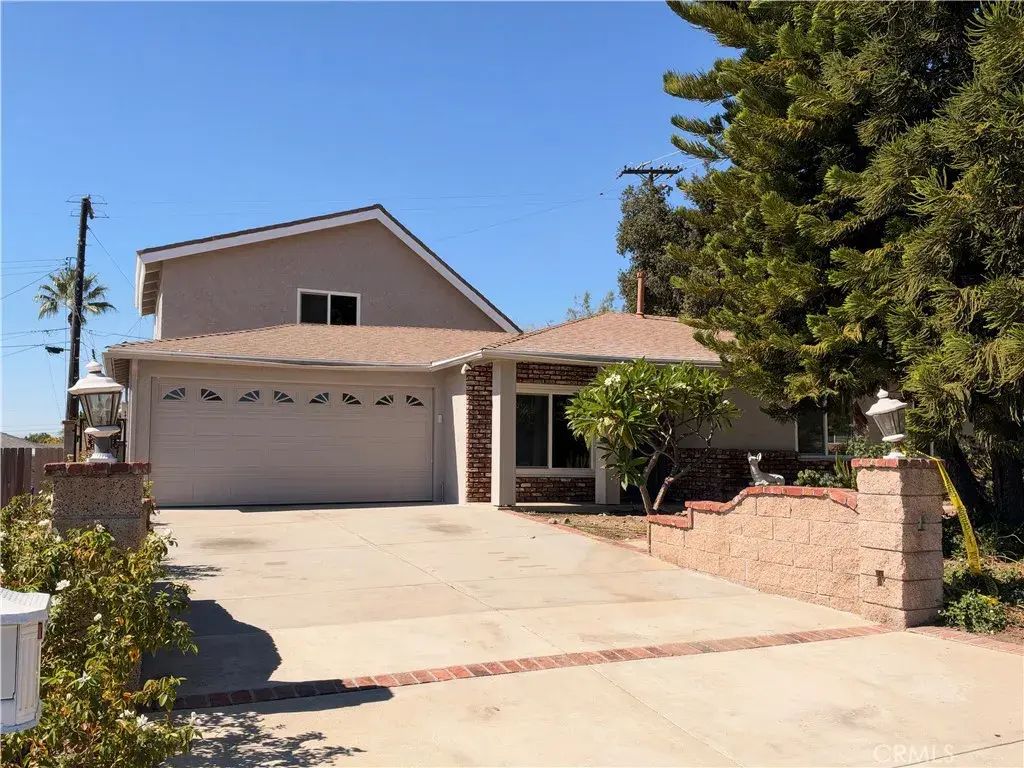 103 S Treanor Avenue, Glendora