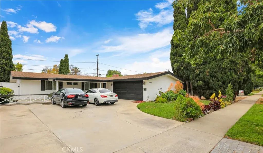 1305 W Cherry, Orange