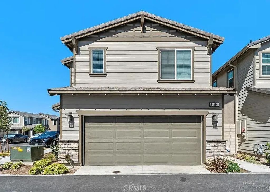 14986 Gallery Way 1, Fontana