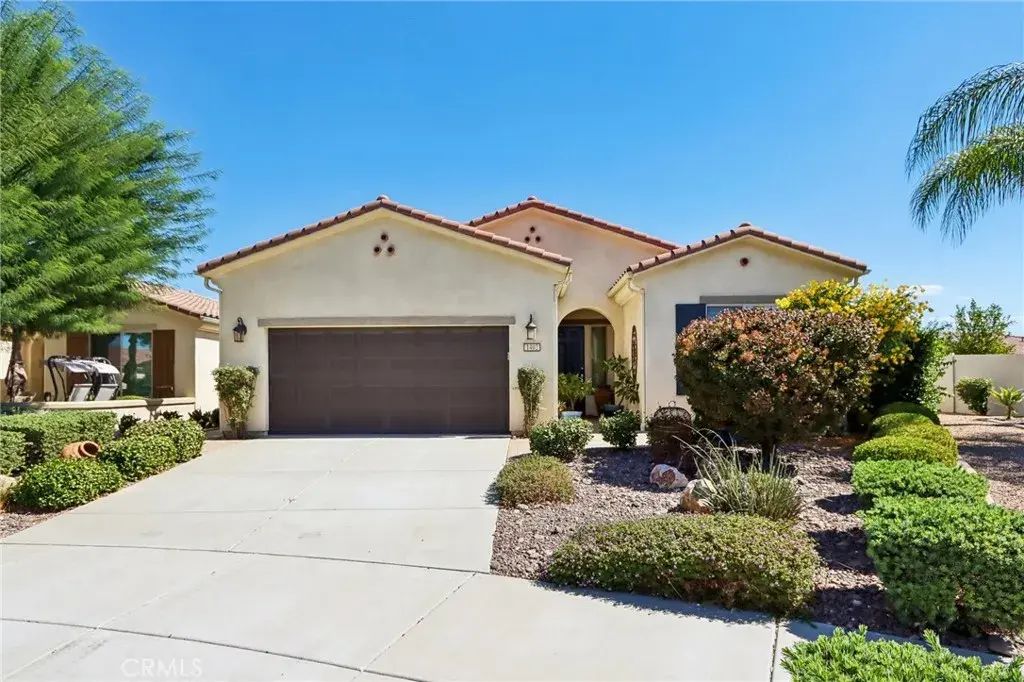 1402 Via Rivas, Hemet