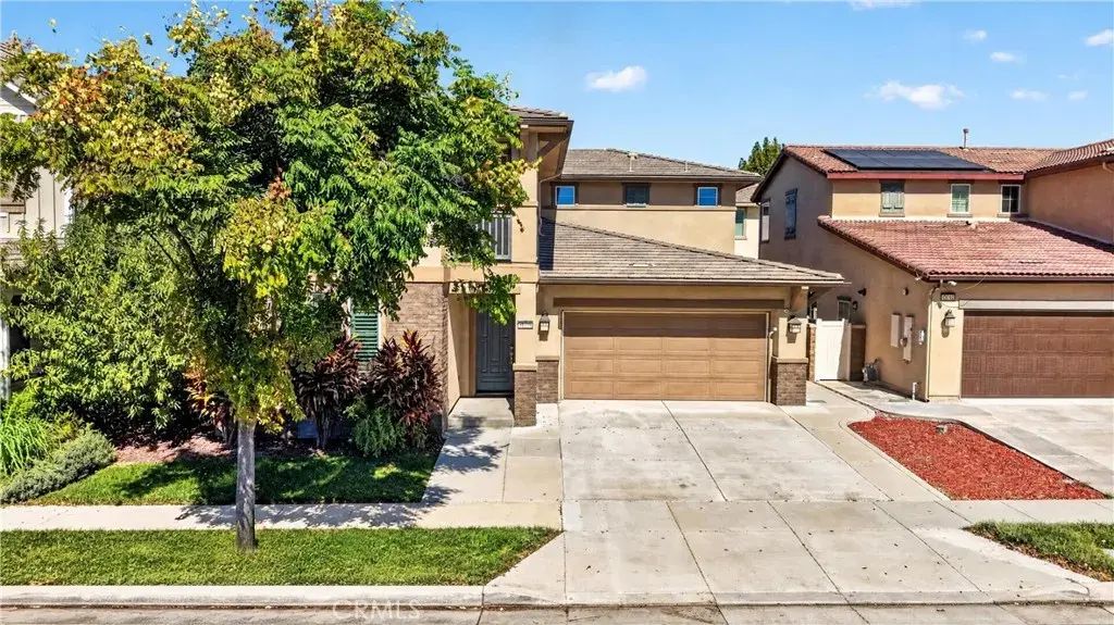 6198 Cumberland, Chino