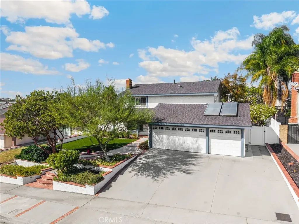 1811 Ravencrest, Brea