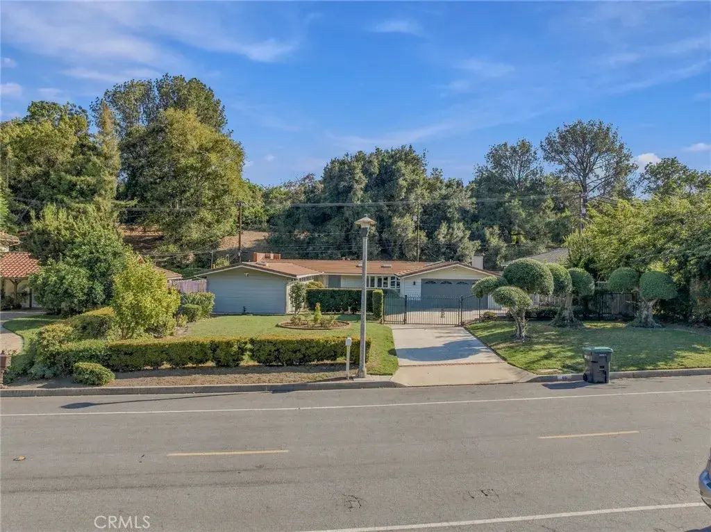 66 N Golden West Avenue, Arcadia
