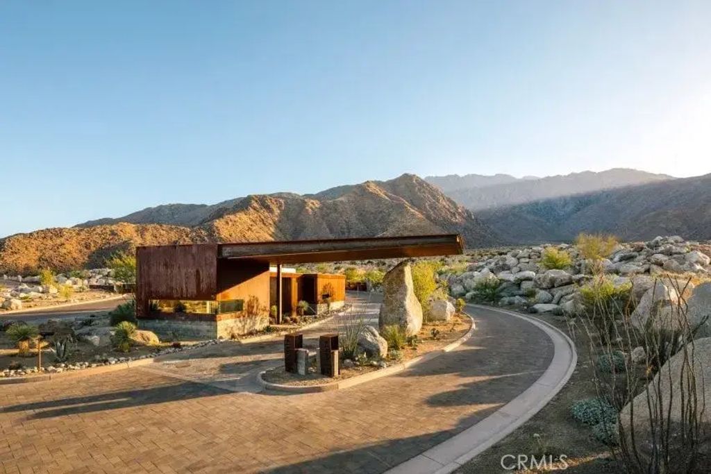 2065 Vista Palizada, Palm Springs