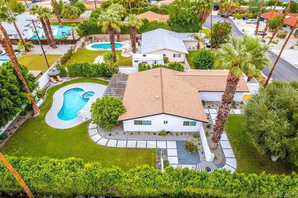 44615 San Onofre Avenue, Palm Desert