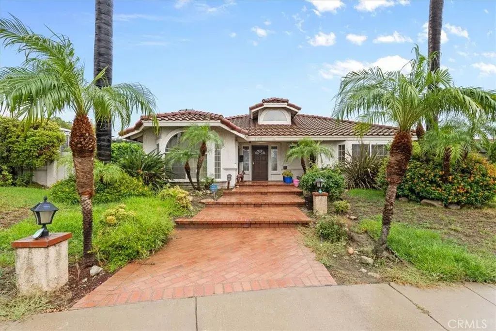 1152 N Redding, Upland