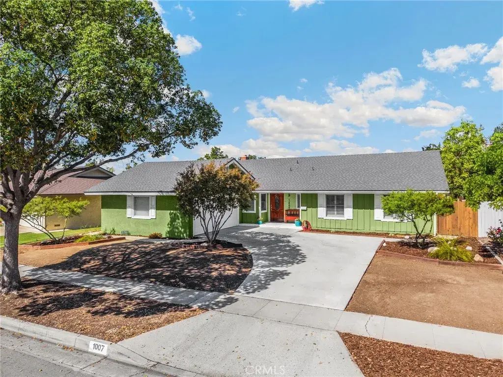1007 San Antonio, Fullerton