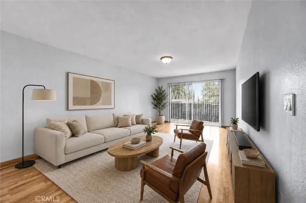 1517 E Garfield Avenue, Glendale