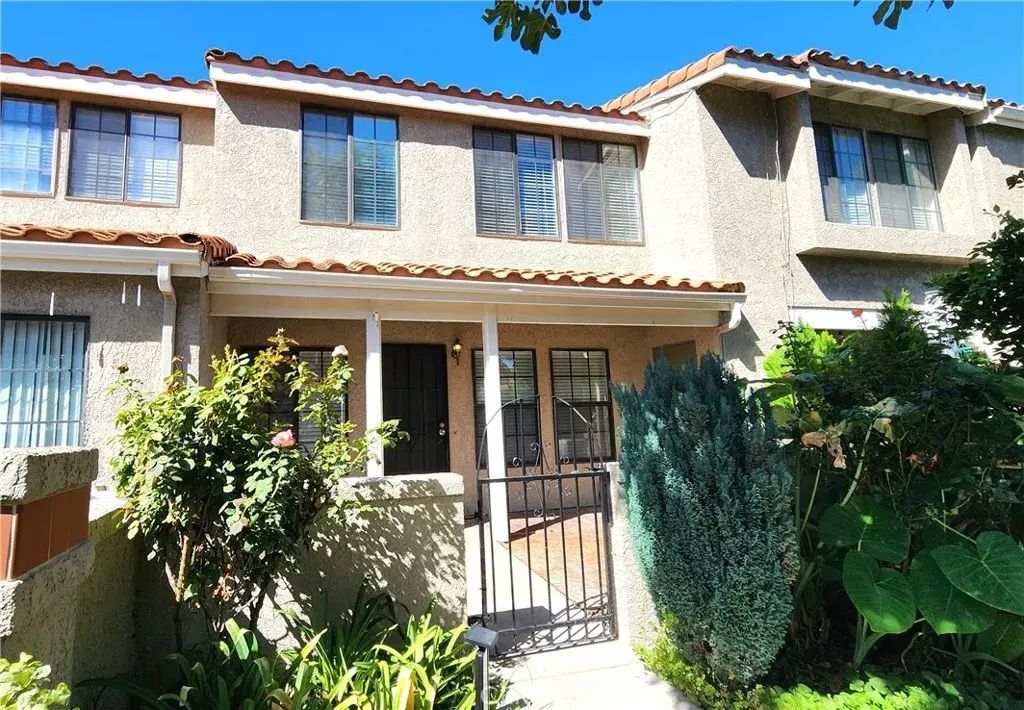 8167 Vineyard Avenue 82, Rancho Cucamonga