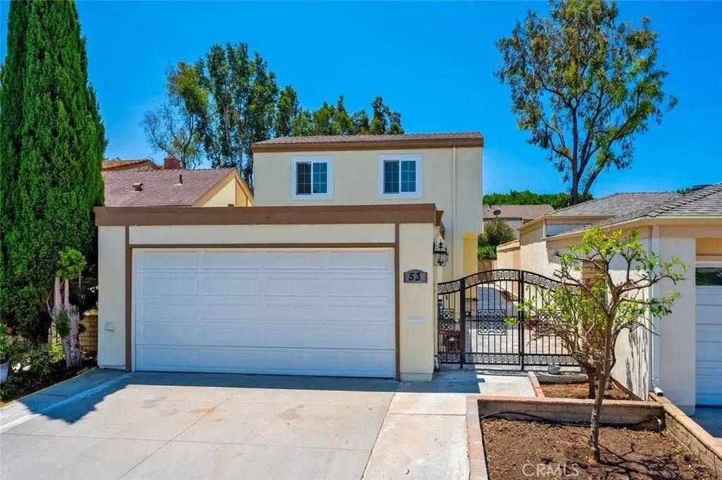 53 Willow Tree Ln, Irvine