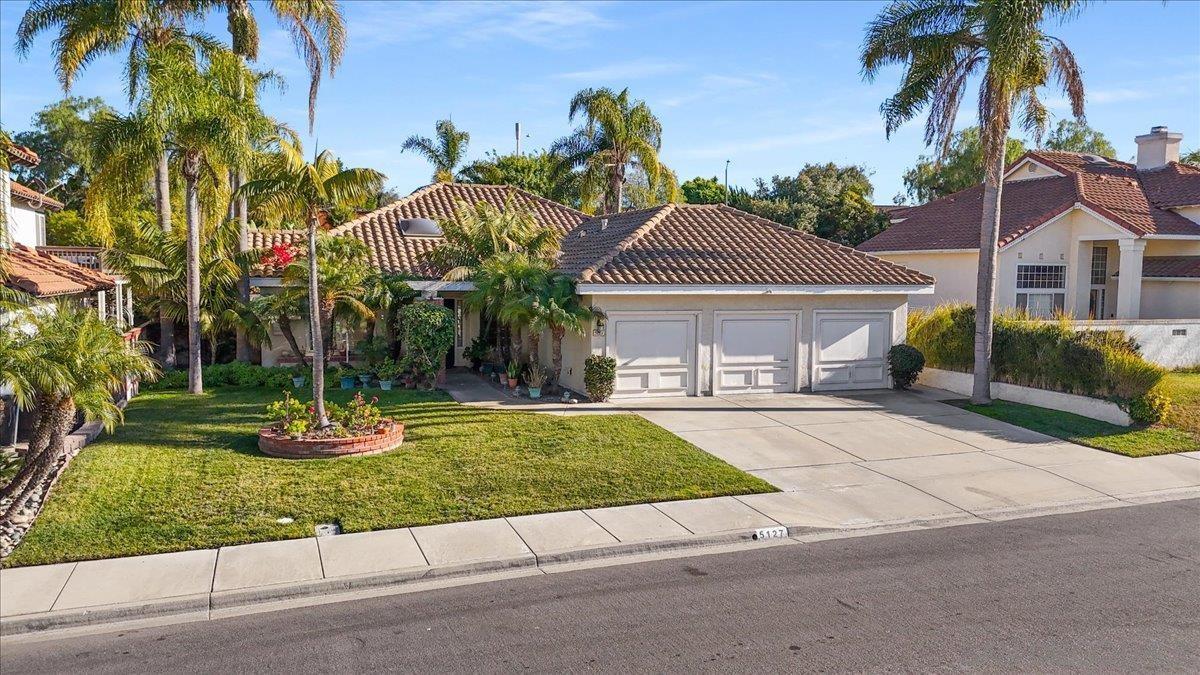 Photo of Listing #250017420