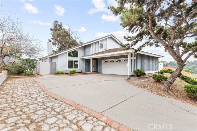Photo of Listing #DW25101471