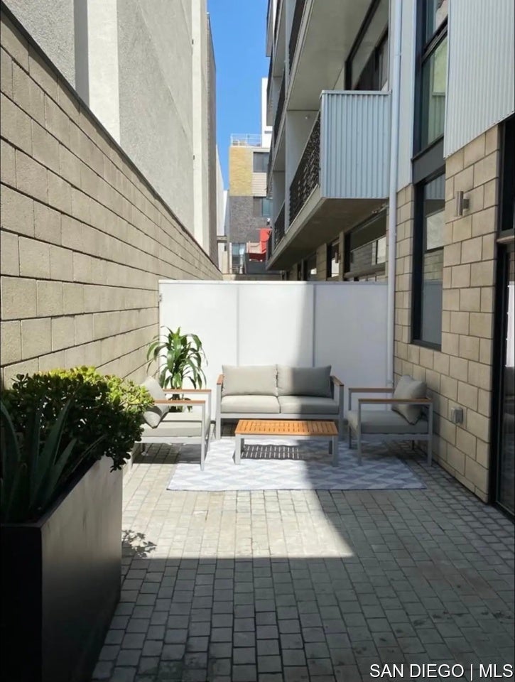 Photo of Listing #SDC0001070