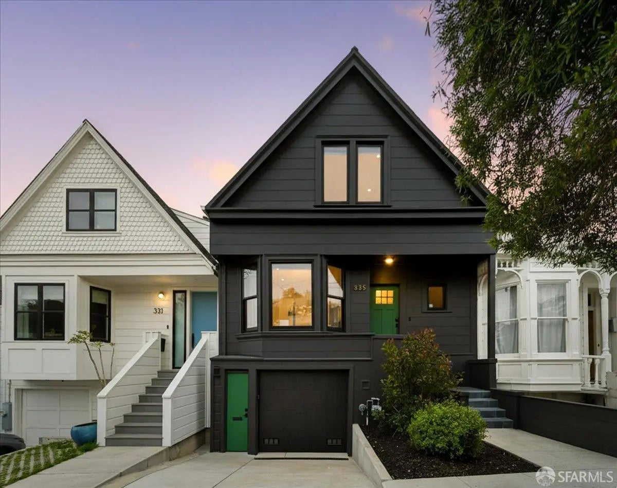 Photo of Listing #425084086