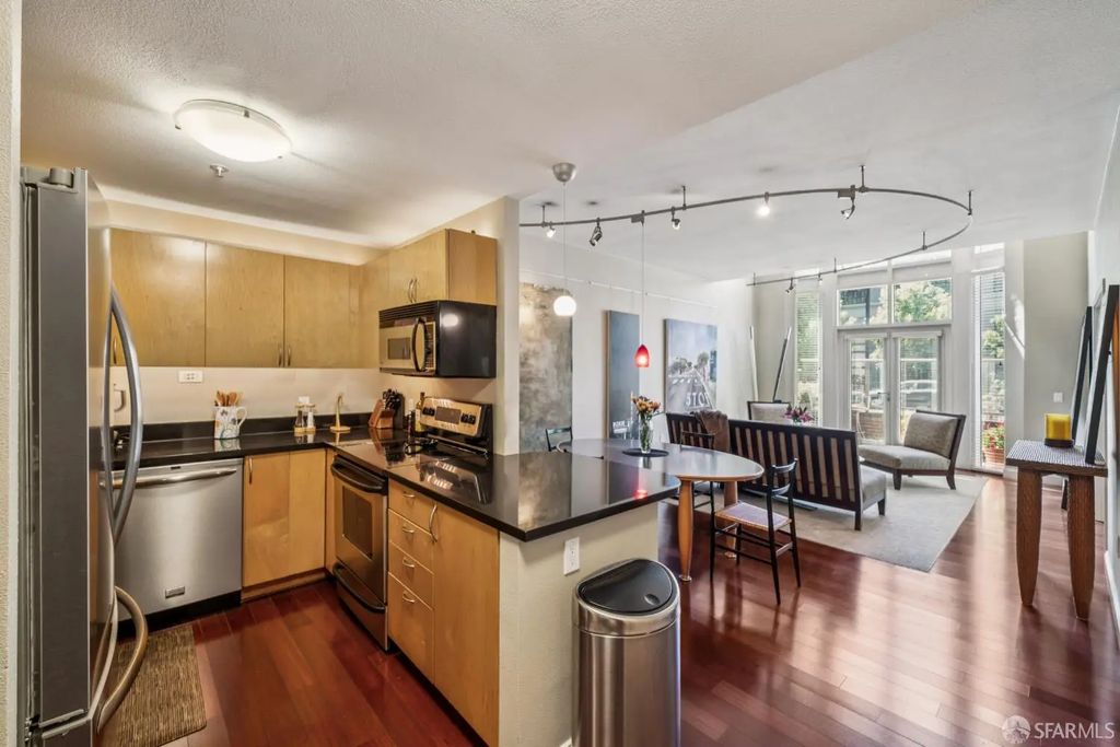 88 King Street 114, San Francisco