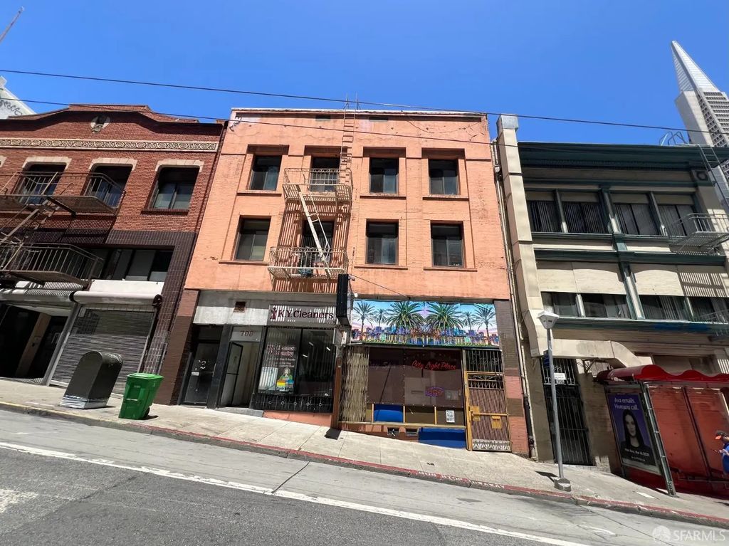 706 Sacramento Street, San Francisco