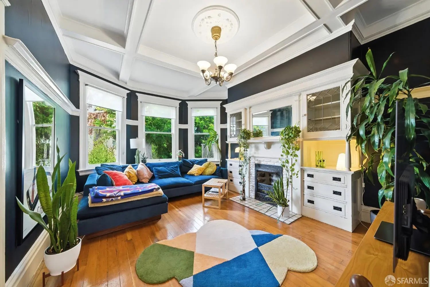 Photo of Listing #425070127