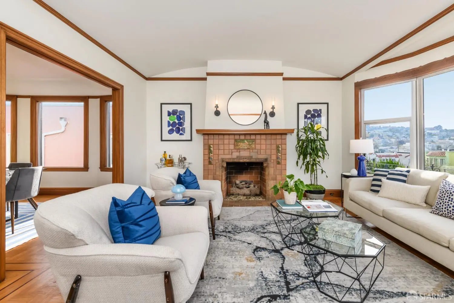 Photo of Listing #426101045