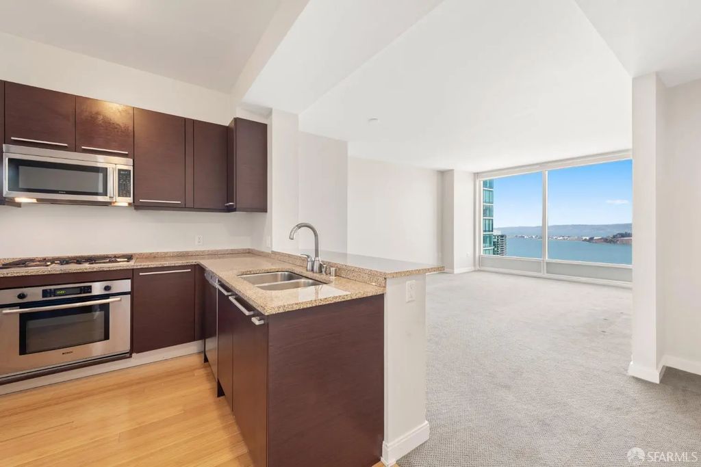 425 1st Street 3901, San Francisco