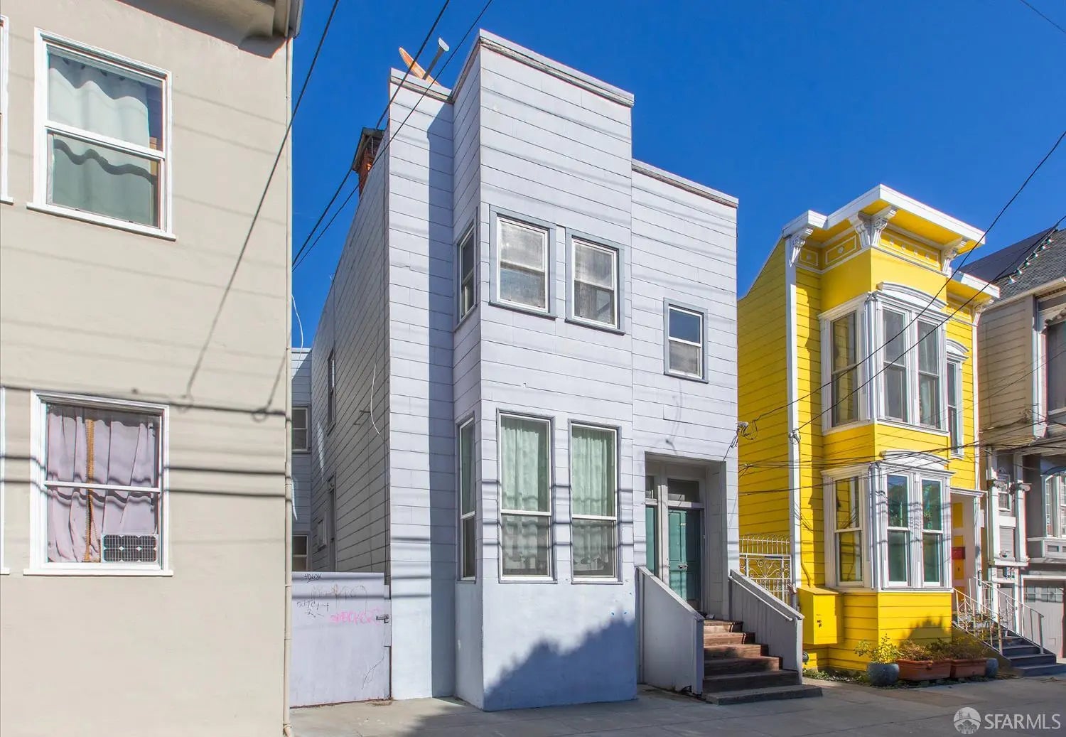 Photo of Listing #425085801