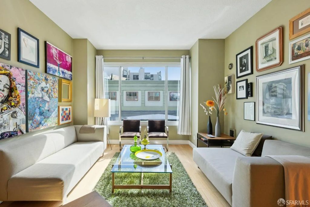 220 Lombard Street 222, San Francisco
