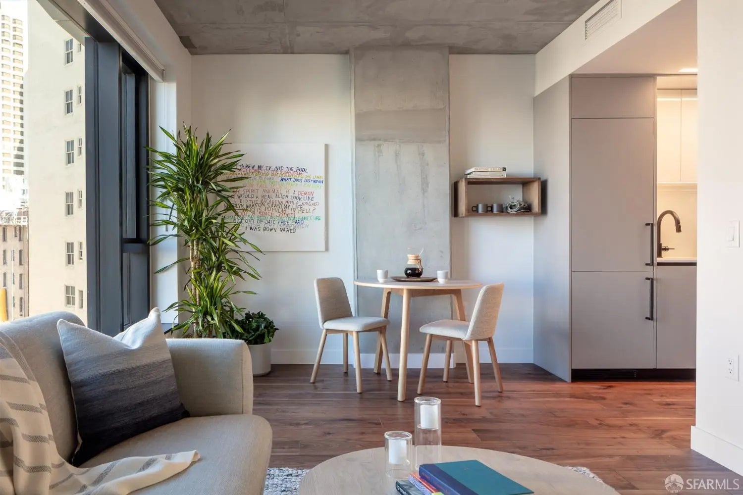 Photo of Listing #425015729