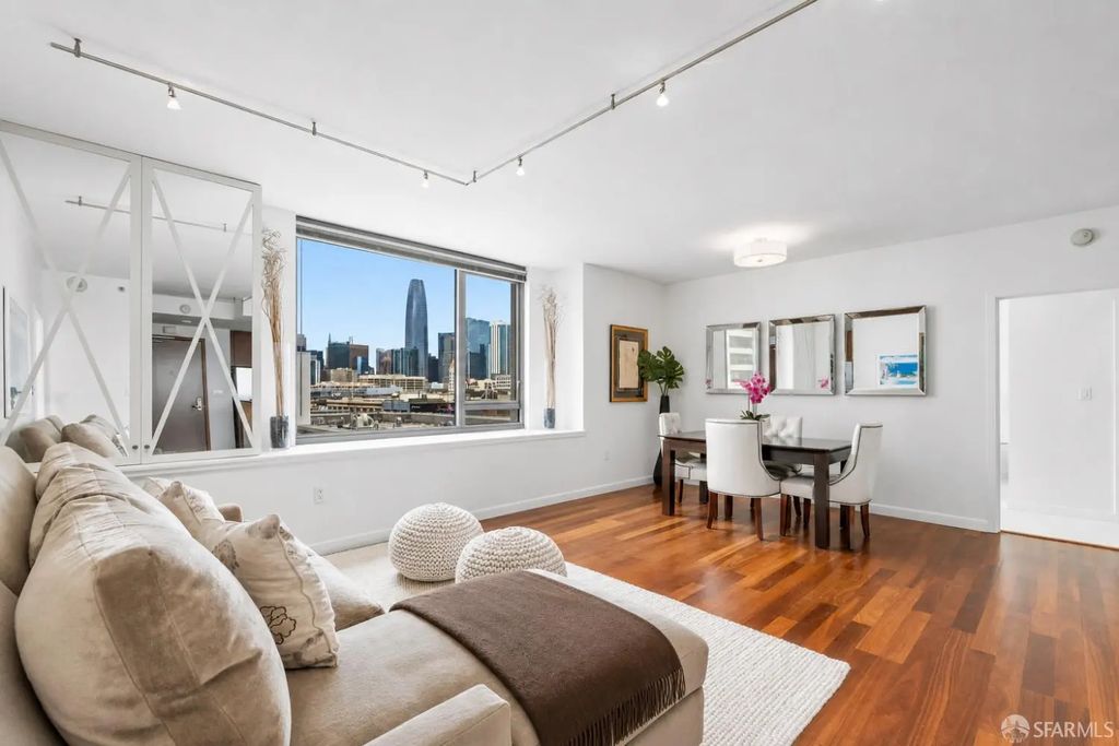 250 King Street 958, San Francisco