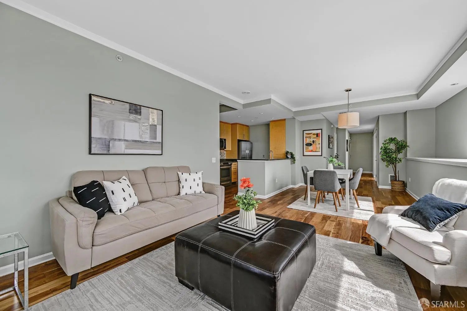 Photo of Listing #425072528