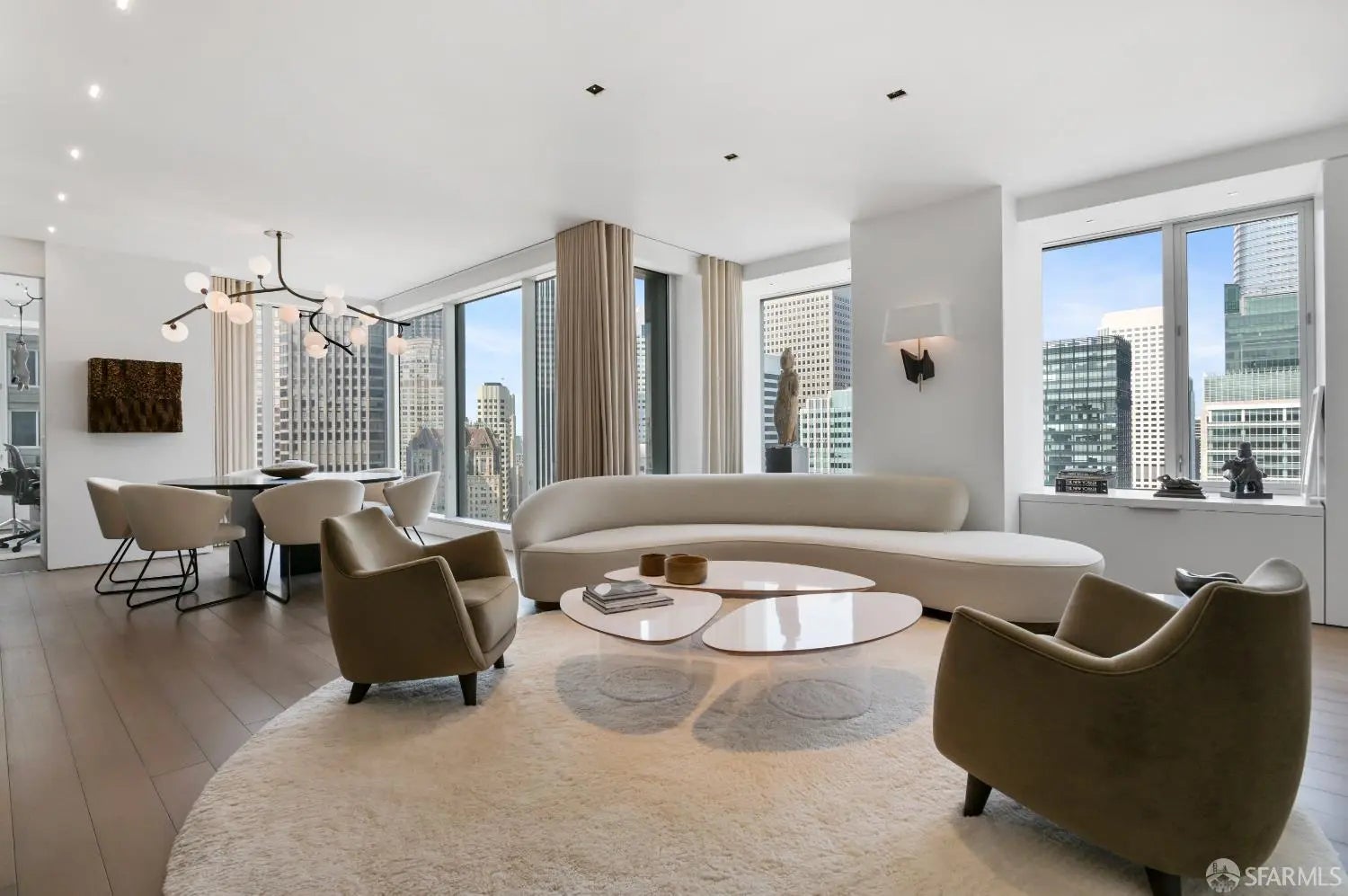 Photo of Listing #425080439