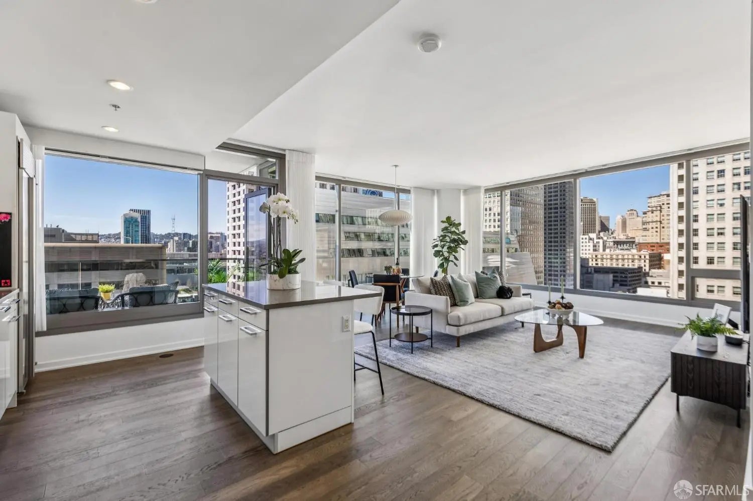 Photo of Listing #426107735