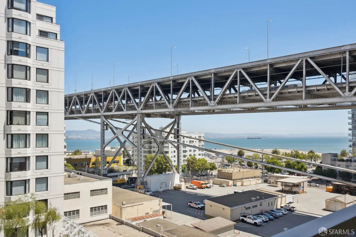 Photo of Listing #425065728