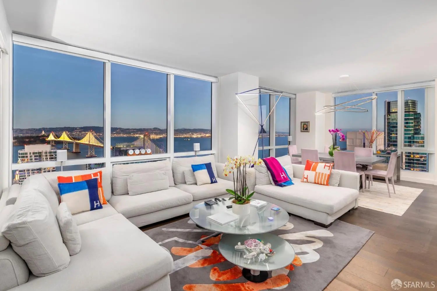 Photo of Listing #426096196