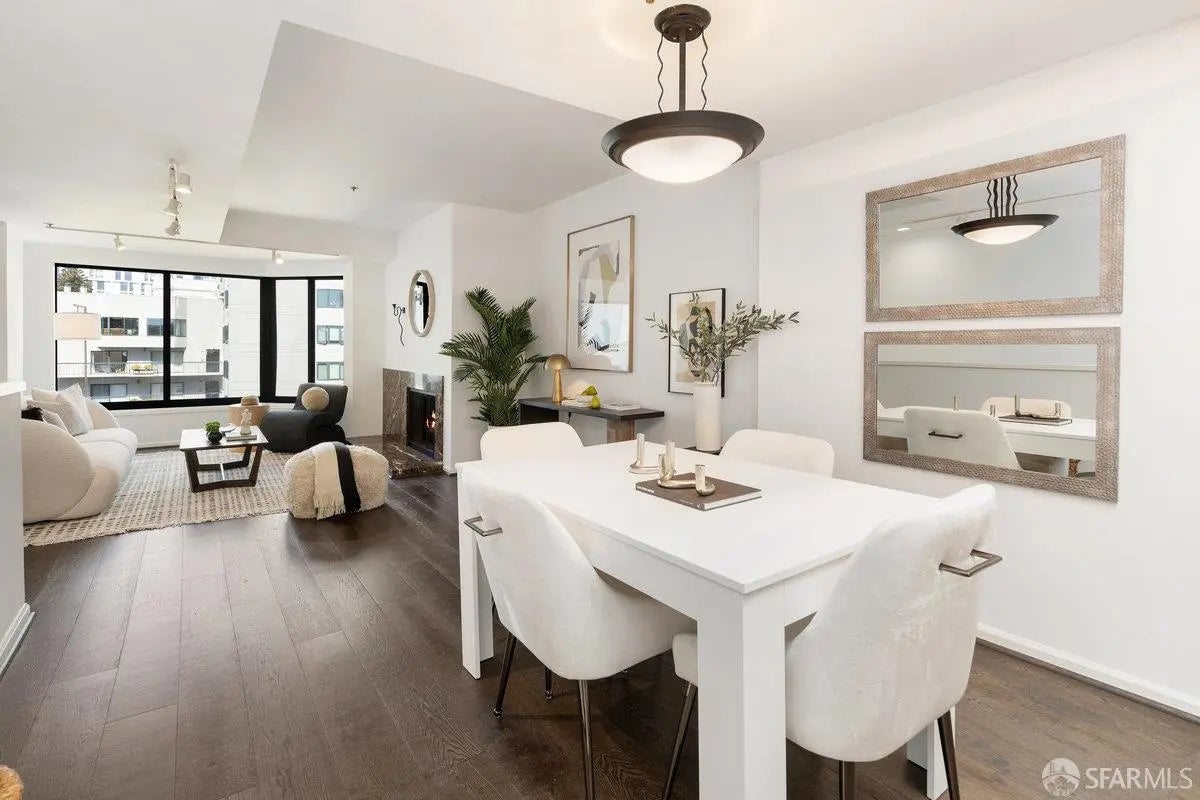 Photo of Listing #425074425