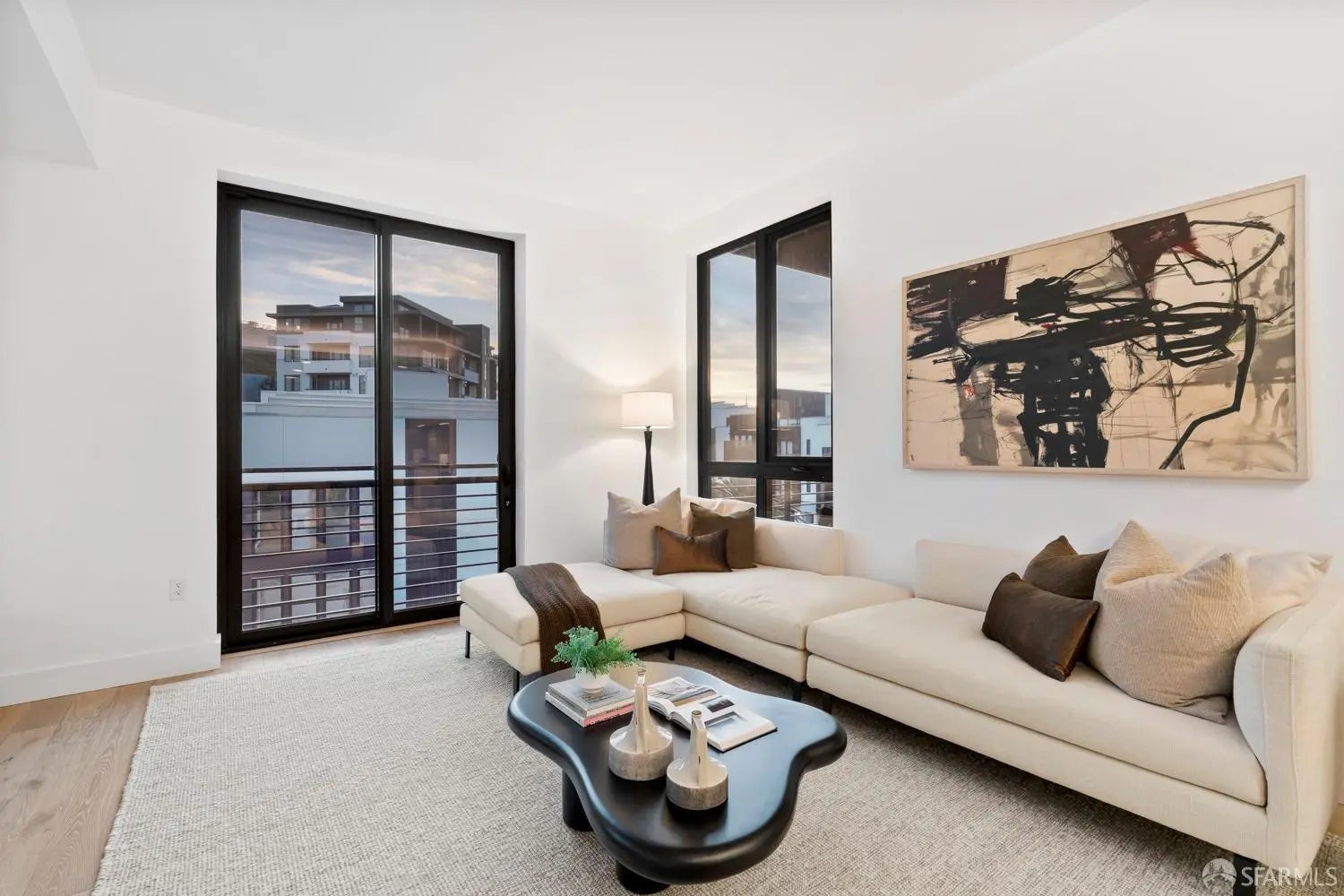 Photo of Listing #425087329