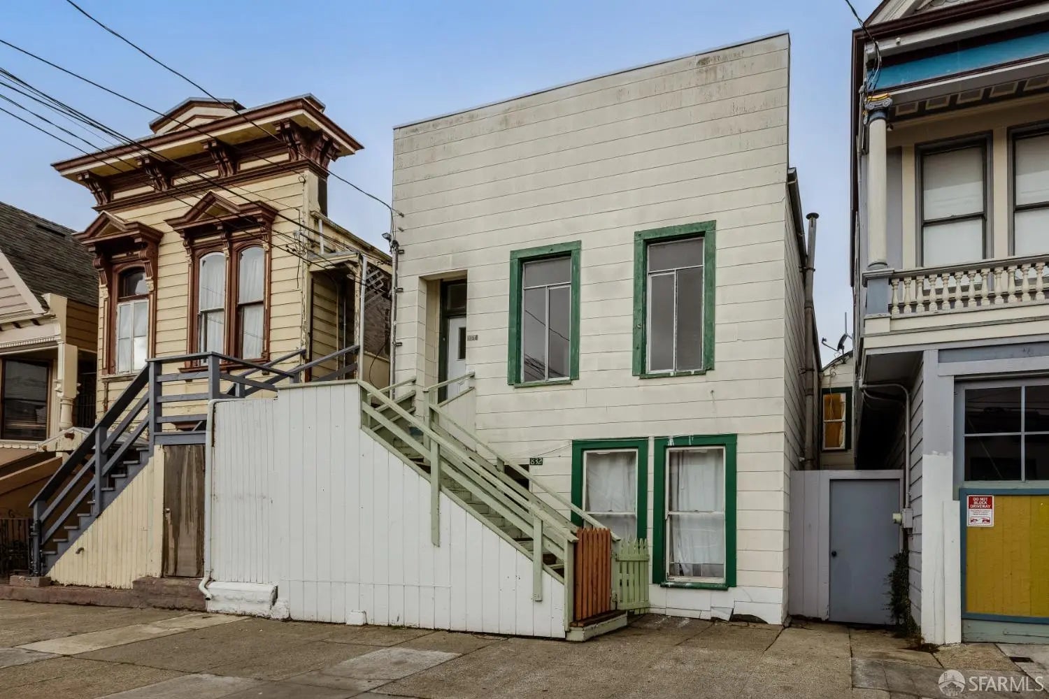 Photo of Listing #425060761