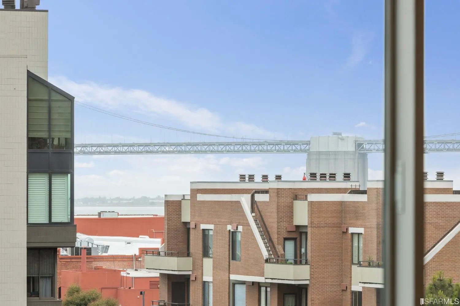 Photo of Listing #425066384