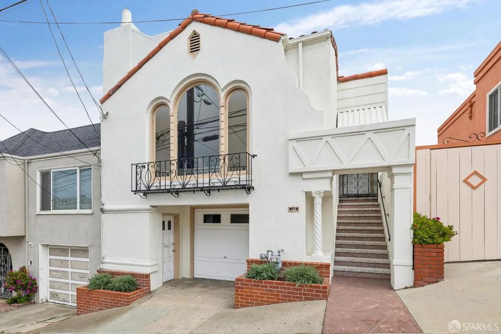 162 Seneca Avenue, San Francisco