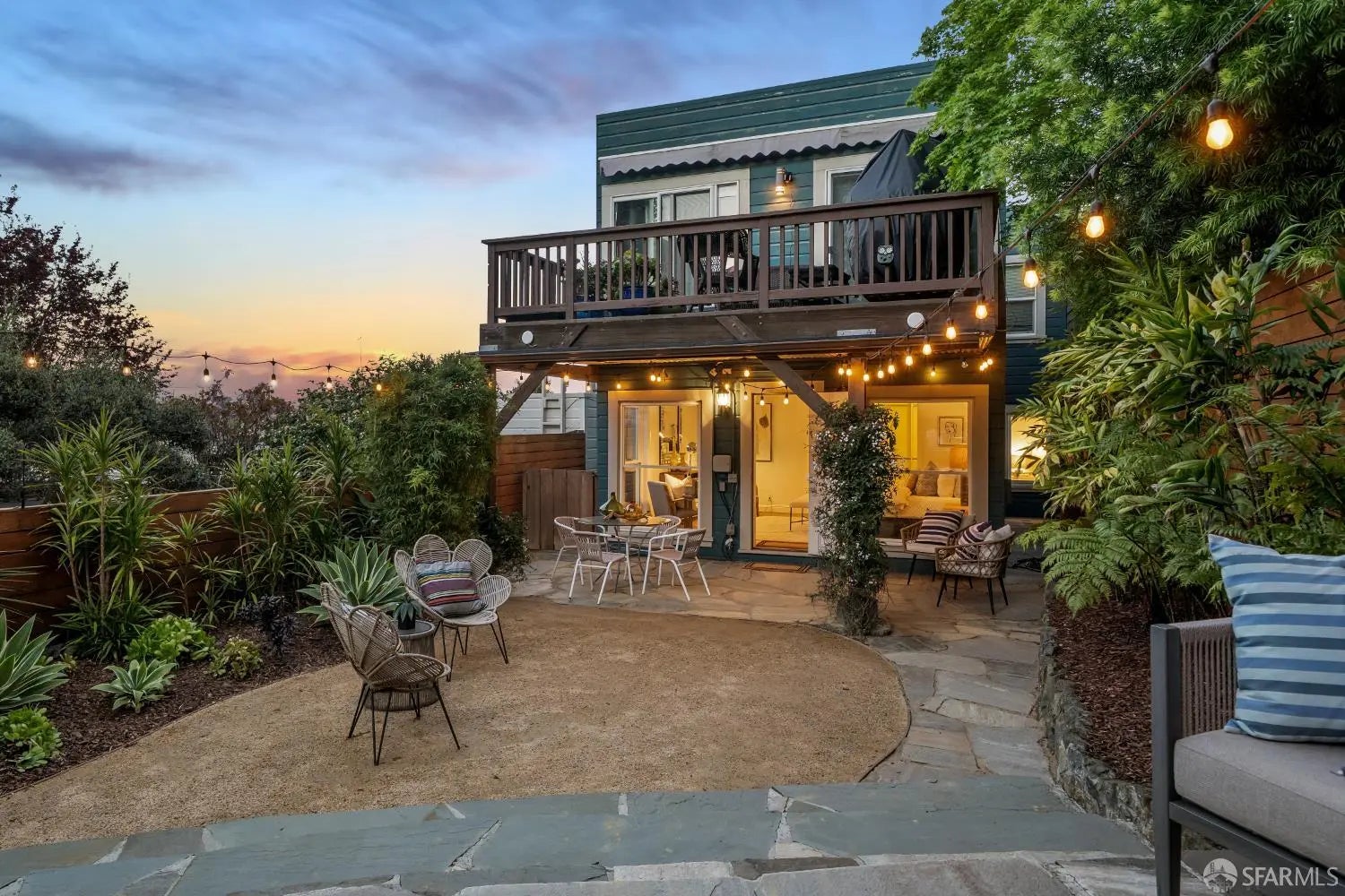 Photo of Listing #426107814