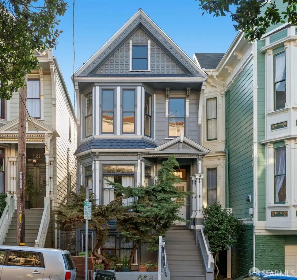 Photo of Listing #425072588