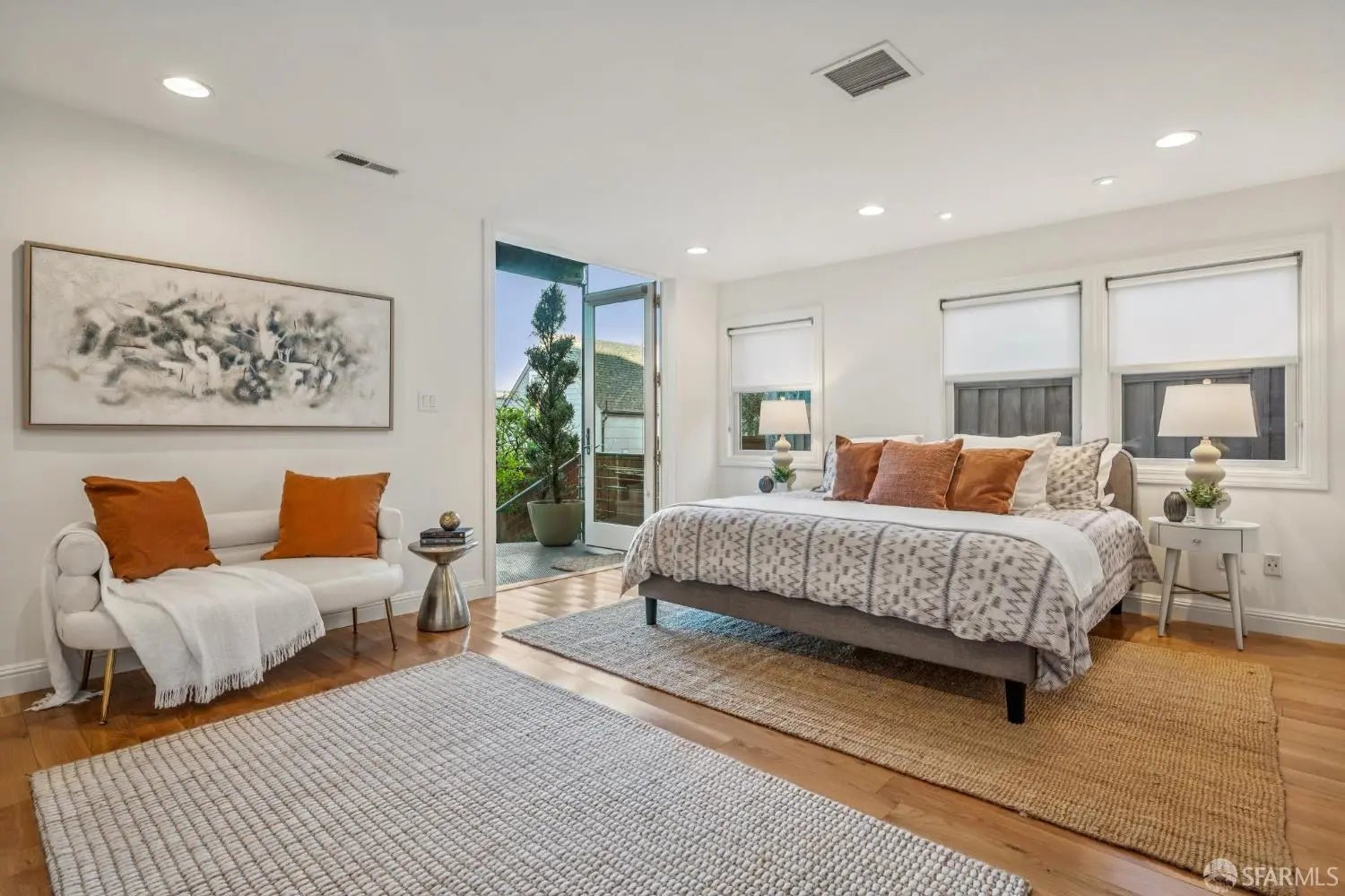 Photo of Listing #426098614